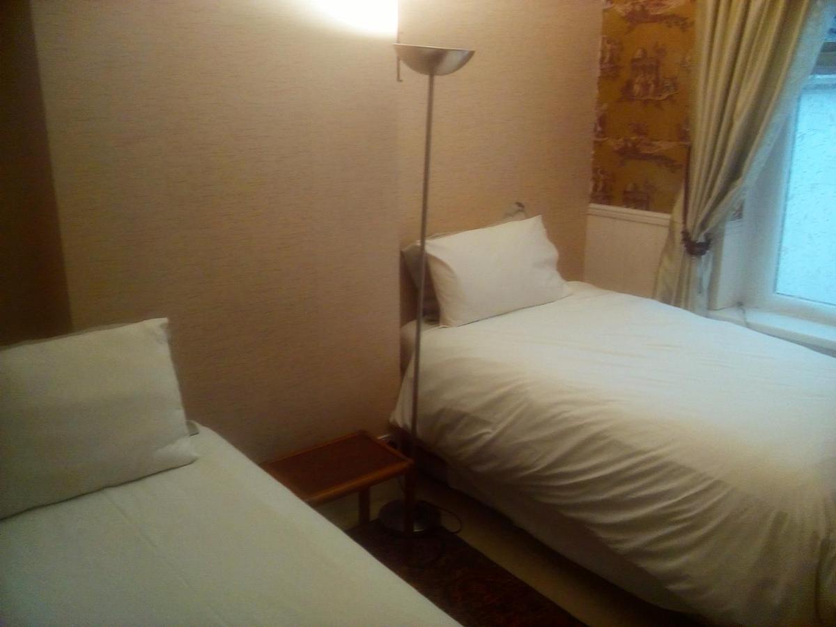 The Principality 2 Singles Bedroom カーディフ エクステリア 写真