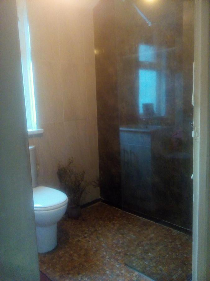 The Principality 2 Singles Bedroom カーディフ エクステリア 写真